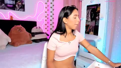 VICTORIA 3 online show from November 26, 12:11 am