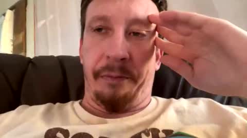 vicrobertson595 online show from February 23, 1:41 pm