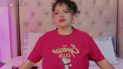 victoria_cherry_ online show from March 10, 11:15 am