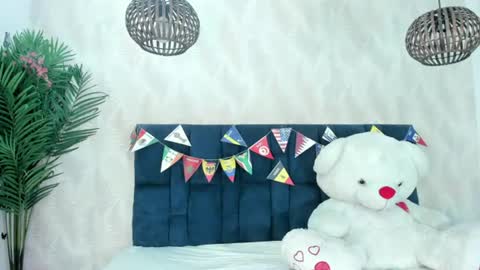 Victoria online show from July 12, 11:23 am