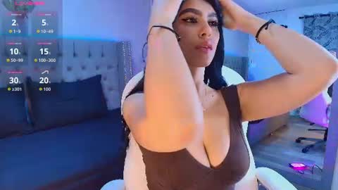   online show from June 18, 11:36 am
