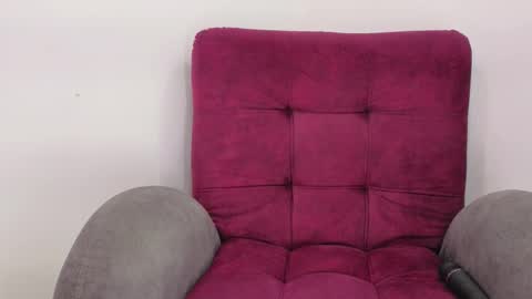 Snapshot of victoria_fallon chatting on October 10, 8:19 pm VICTORIA online show from October 10, 8:19 pm