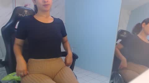 Victoria online show from March 30, 1:23 pm