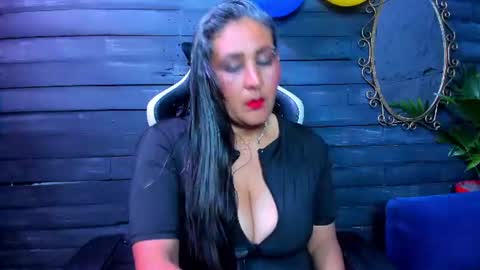 VICK online show from June 19, 3:33 am