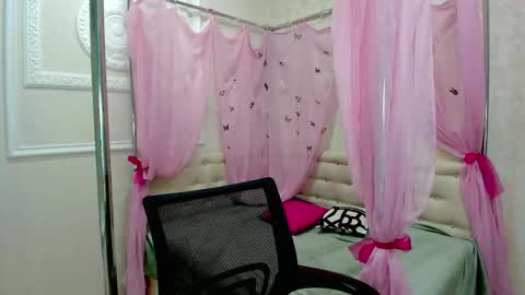 Victoria  online show from January 16, 12:09 pm