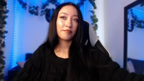 Victoria  online show from July 16, 7:42 pm