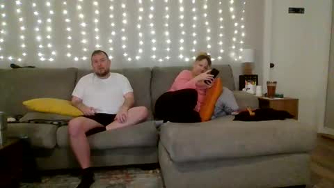 Victoria and Jesse online show from November 12, 2:56 am