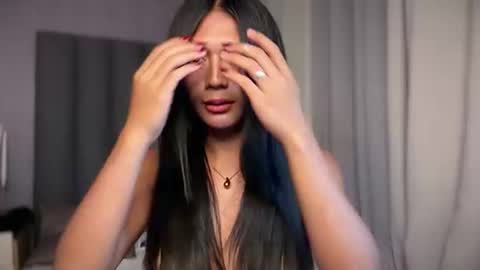 victoriacummings777 online show from July 16, 9:15 am
