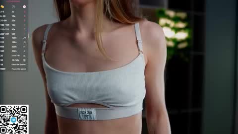 Snapshot of victoriahouston chatting on January 9, 6:38 am victoriahouston online show from January 9, 6:38 am