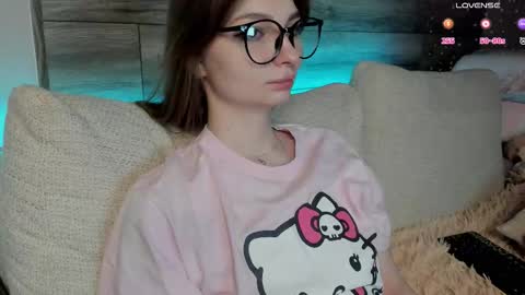 Victoria online show from March 25, 11:55 pm