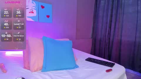 victoriameller online show from March 6, 10:39 pm