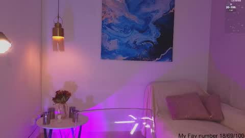 Maria Victoria online show from March 23, 11:25 am