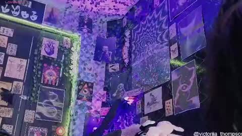 victoriia_thompson online show from July 18, 8:01 pm