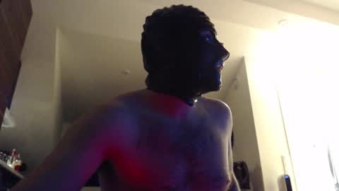 Snapshot of victorqvistoo chatting on February 21, 11:50 pm qvistoo online show from February 21, 11:50 pm