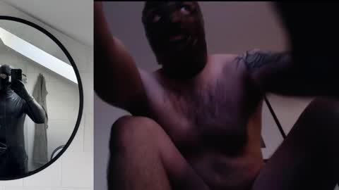 Snapshot of victorqvistoo chatting on March 15, 4:07 am qvistoo online show from March 15, 4:07 am