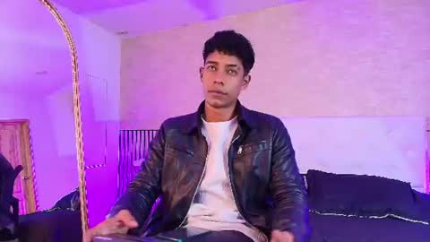 Victory online show from August 4, 7:27 pm