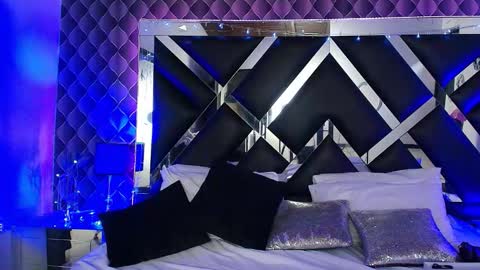 victtoria lee online show from March 14, 7:08 pm