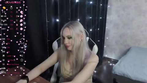 vikapowers online show from January 13, 7:53 pm