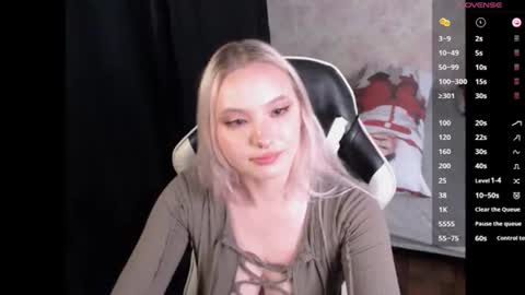 vikapowers online show from June 29, 4:40 pm