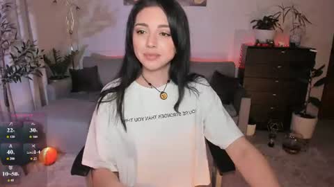 Viki Bellson online show from July 12, 6:21 pm