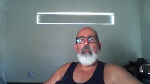 Snapshot of viking666aaa chatting on March 19, 6:28 am Viking666 here to play not to pay ladies online show from March 19, 6:28 am