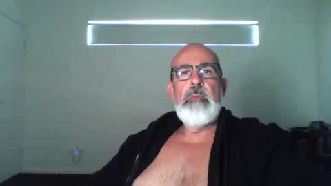Snapshot of viking666aaa chatting on April 12, 5:01 am Viking666 here to play not to pay ladies online show from April 12, 5:01 am