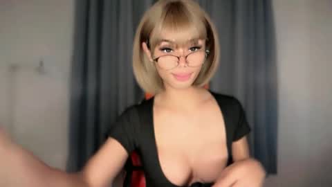 vikkylustfull online show from June 17, 5:47 pm