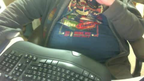 Snapshot of viktor_krum chatting on December 19, 5:07 am viktor_krum online show from December 19, 5:07 am