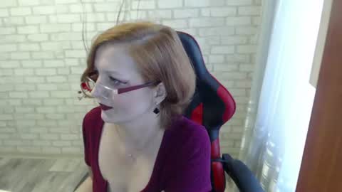 Snapshot of vikualex69 chatting on July 5, 5:58 am vikualex69 online show from July 5, 5:58 am