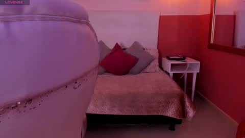 Victoria online show from June 11, 3:26 am