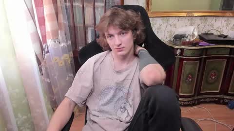 Dimoooooon online show from February 18, 8:43 am