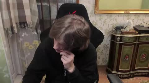 Dimoooooon online show from February 21, 7:15 pm