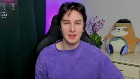 Vincent Strong online show from March 25, 2:45 pm