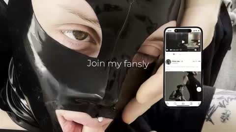 Diva Silvia online show from February 20, 3:56 pm