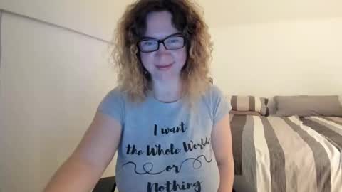 viodetta online show from April 23, 8:22 pm