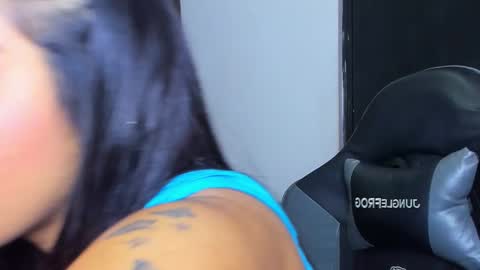 Violet and Myers online show from February 23, 4:21 am