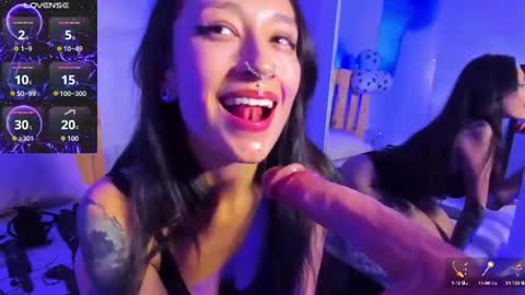 Violet Jones online show from June 19, 3:49 pm