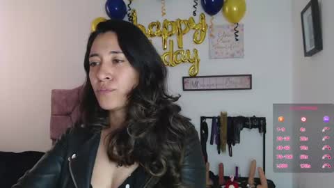 violeta_scott_ online show from June 30, 2:40 pm