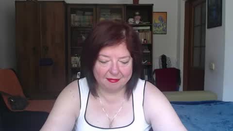 Snapshot of violetpulse chatting on July 16, 8:42 am violetpulse online show from July 16, 8:42 am
