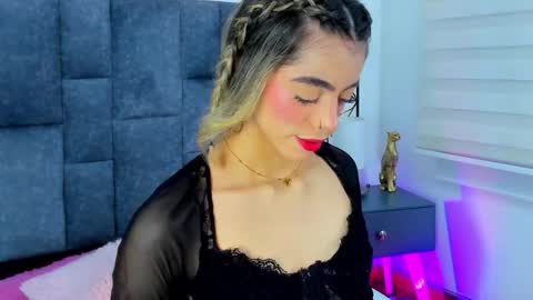 Violetta Ficher online show from February 23, 2:09 am