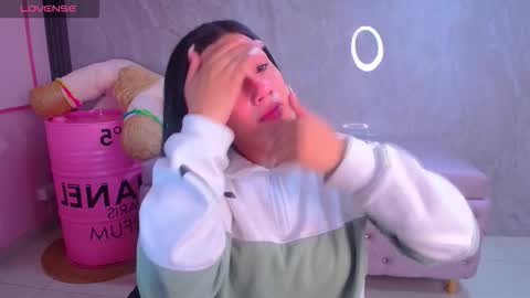 Violetta  online show from December 23, 3:37 am