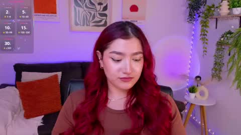 Violett Castel online show from May 21, 8:16 pm