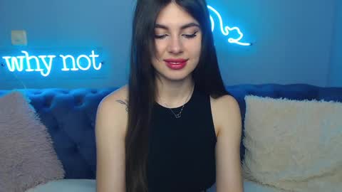 viollinalv online show from February 9, 5:40 am