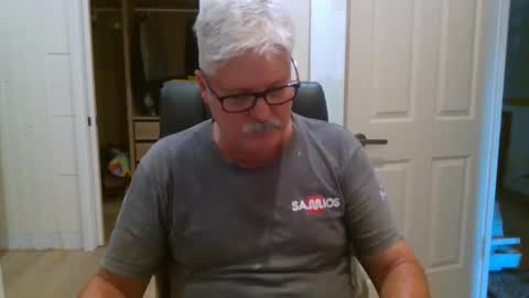 viper654321 online show from March 24, 7:02 am