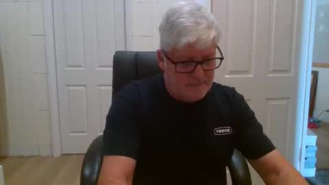 viper654321 online show from April 22, 4:37 am