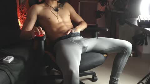 VITO BENZ online show from April 13, 4:18 am