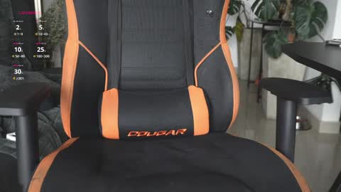 VITO BENZ online show from April 13, 6:35 pm