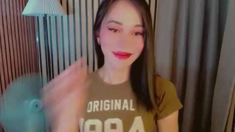 SANDRA GOING YOU online show from April 18, 11:25 am