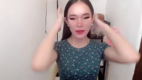 Snapshot of vivahotbabessandra chatting on June 29, 4:19 am SANDRA GOING YOU online show from June 29, 4:19 am