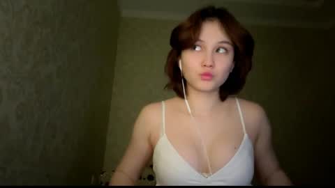 Sonya online show from April 12, 3:28 pm